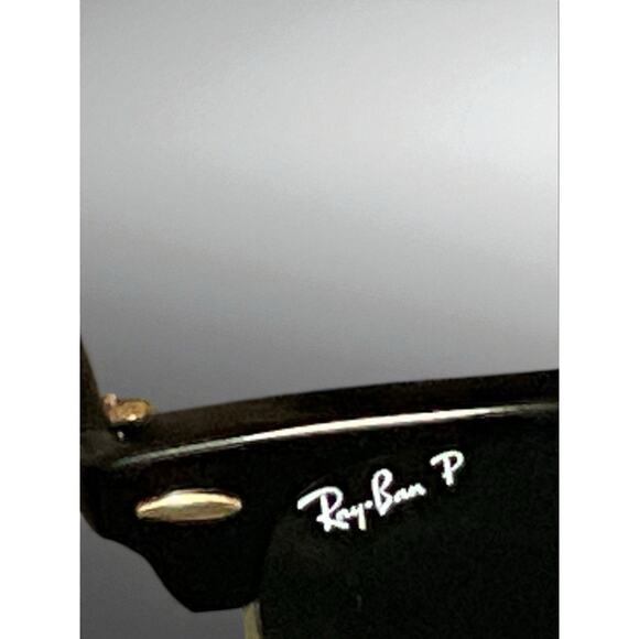 RAY BAN POLARIZED CLUBMASTER SUNGLASSES (49[]21mm) RB3016, 901/58, BLACK/GOLD - Picture 12 of 13